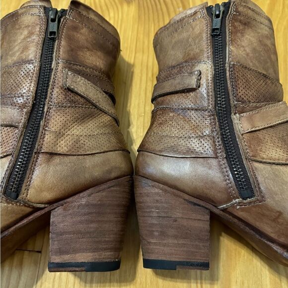 Bed Stu Rowdy Woman’s Teak Driftwood Boots MSRP: $189 - Size 6.5 U.S. - Picture 10 of 14